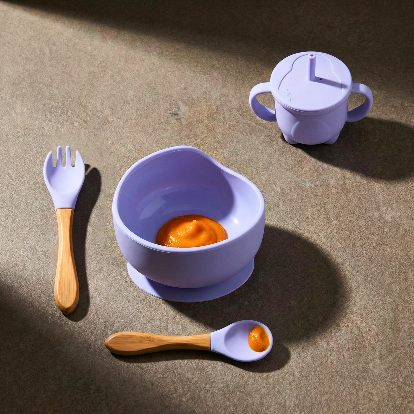 4-Piece Silicone Baby Dinner Set with Suction Cup – Safe Eating. No Mess.