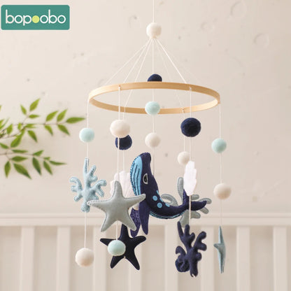 Baby Holz-Rassel mit Tiermotiv